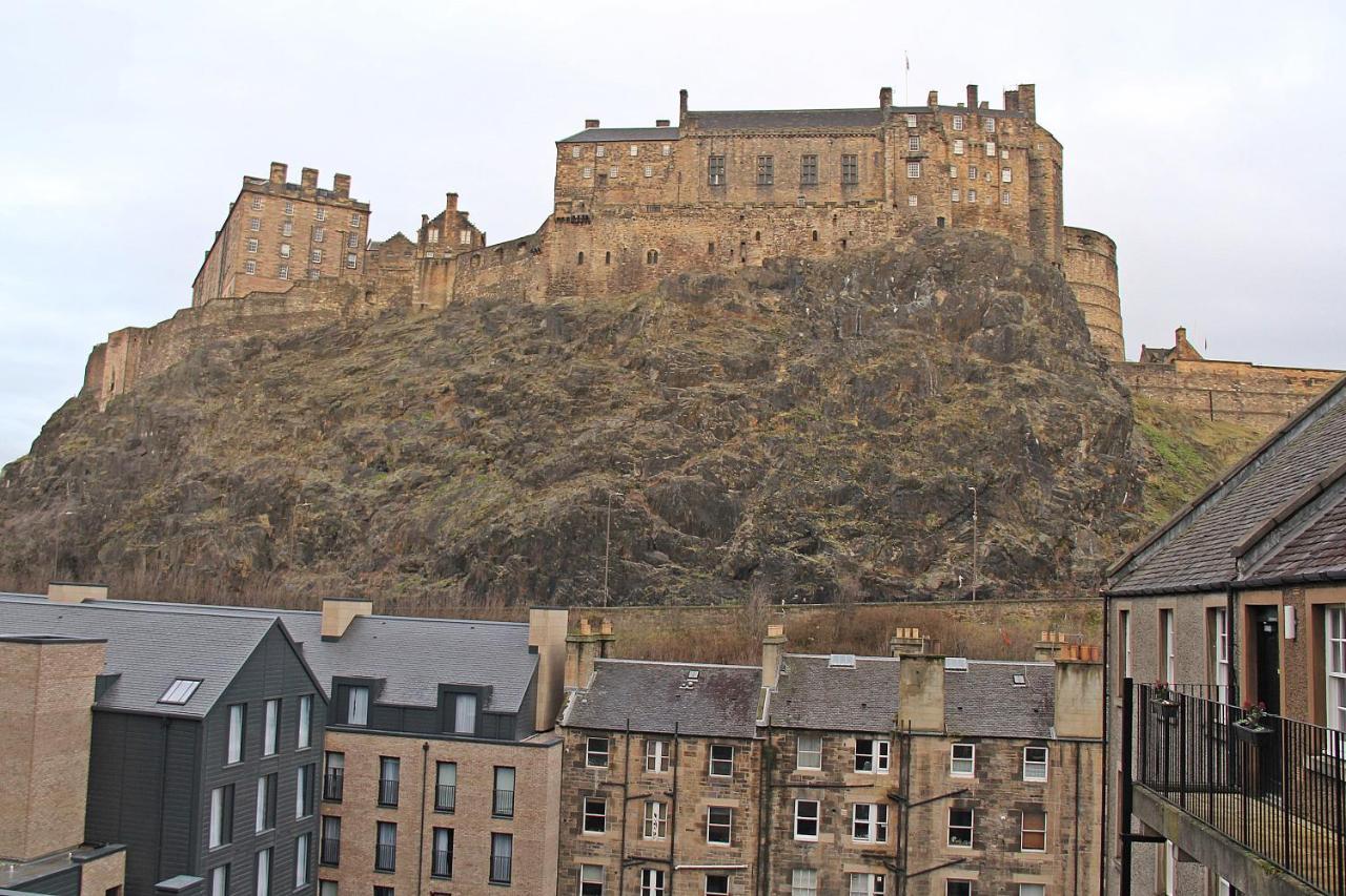 Apartment In Edinburgh With Great View On Castle Exterior foto